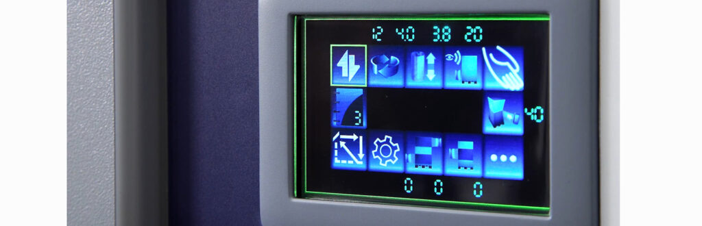 Control Panel display on Masterwrap HD Plus XL