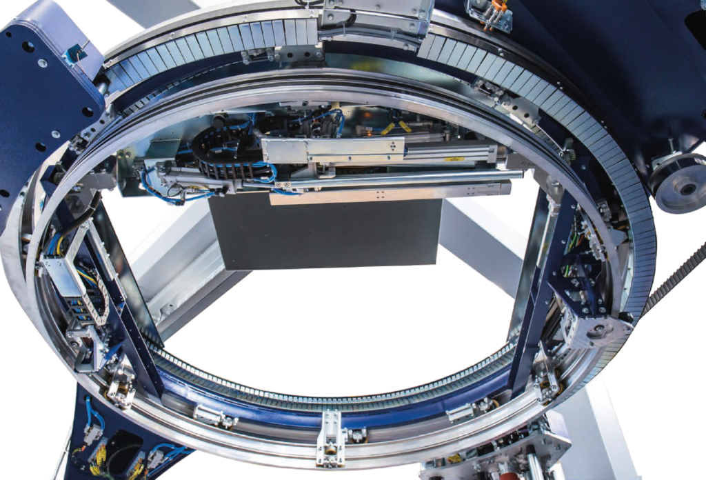 Top view of the Genesis Thunder rotating arms